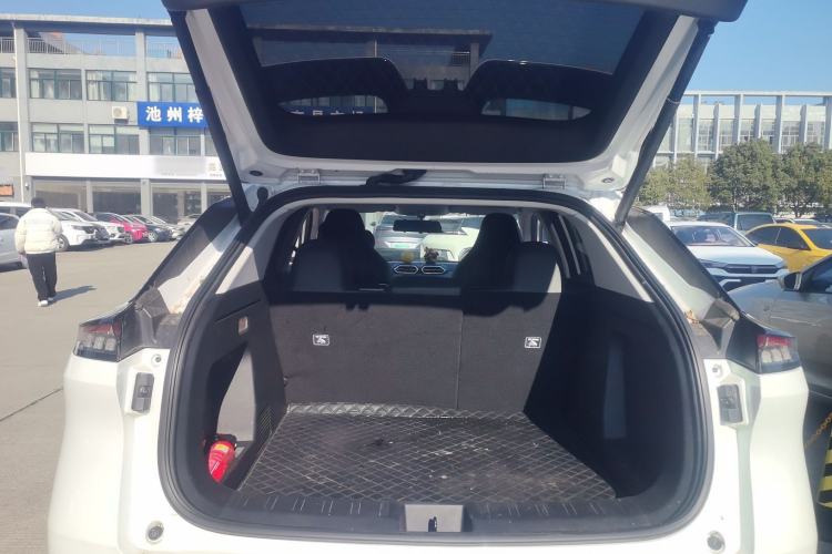 Used Dongfeng Aeolus Mage 2023 1.5T Luxury Edition Trunk