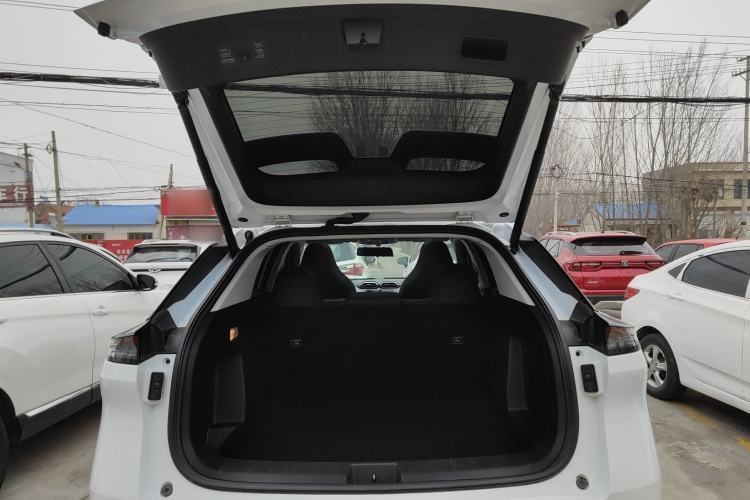 Used Dongfeng Aeolus Mage 2023 1.5T Luxury Edition Trunk