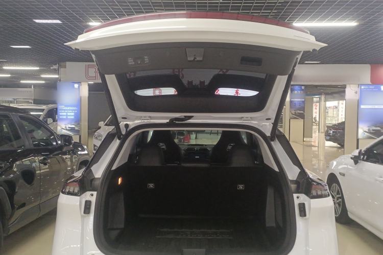 Used Dongfeng Aeolus Mage 2023 DH-i 1.5T Prestige Edition Trunk