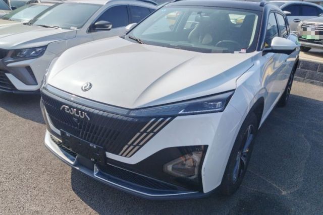 Używany Dongfeng Aeolus Mage 2023 DH-i 1.5T Luxury Edition