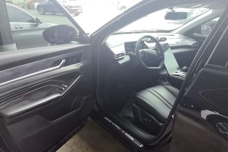 Used Dongfeng Aeolus Mage 2024 Honor Edition 1.5T Luxury Model Driver Seat