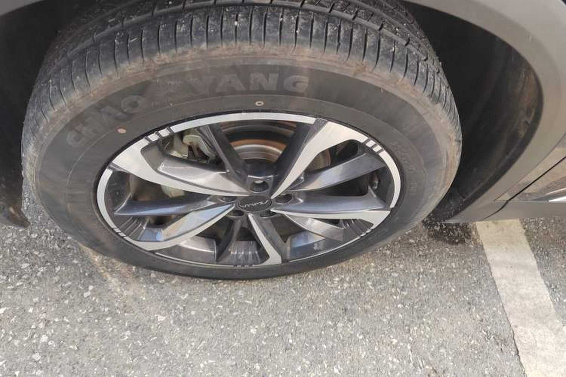 Used Dongfeng Aeolus Mage 2024 Honor Edition 1.5T Luxury Model Exterior 4