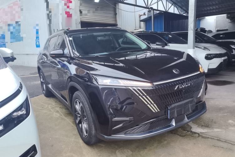 Used Dongfeng Aeolus Mage 2024 Honor Edition 1.5T Luxury Model Front Right 45 Deg