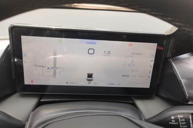 Used Dongfeng Aeolus Mage 2024 Honor Edition 1.5T Luxury Model Instrument Cluster
