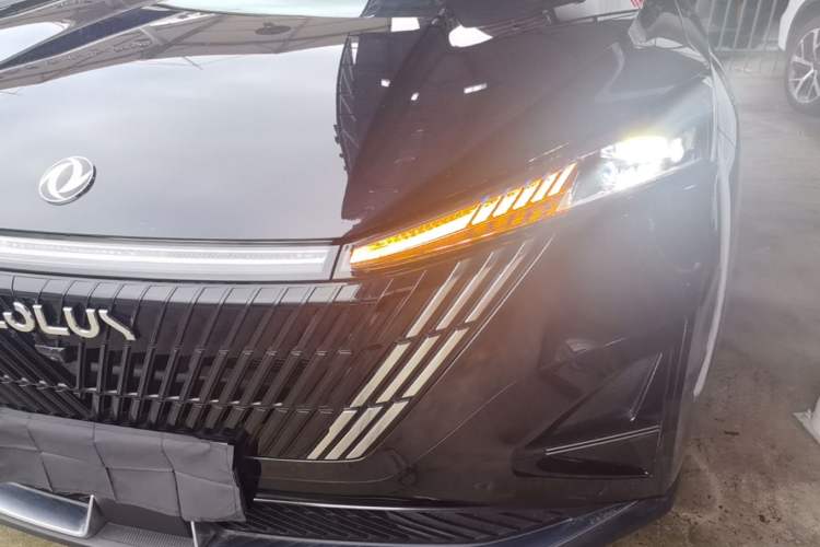 Used Dongfeng Aeolus Mage 2024 Honor Edition 1.5T Luxury Model Left Front Headlight