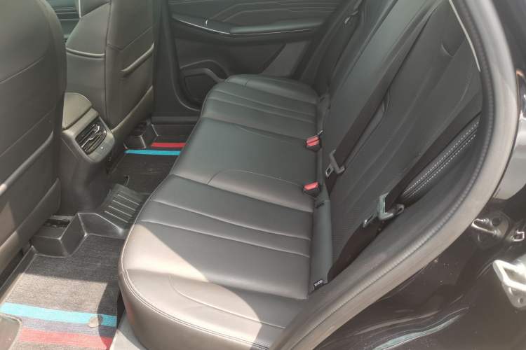Used Dongfeng Aeolus Mage 2024 Honor Edition 1.5T Luxury Model Left Rear Seat