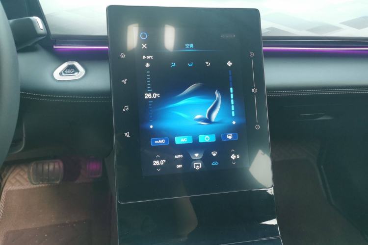 Used Dongfeng Aeolus Mage 2024 Honor Edition 1.5T Fashion Model Audio And AC Panel