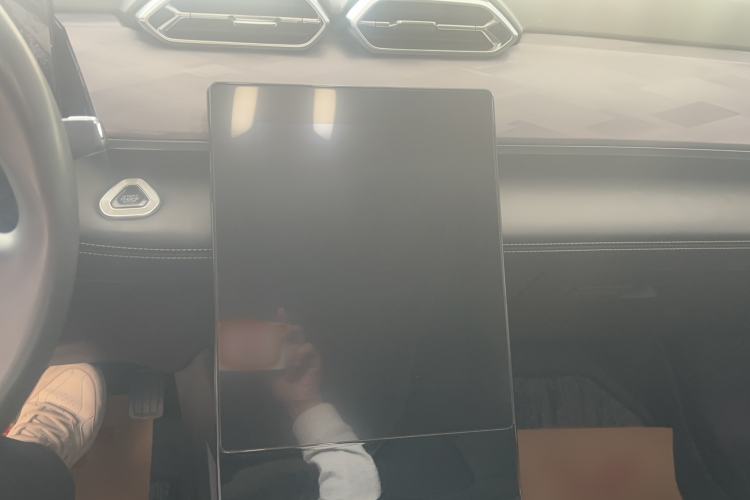 Used Dongfeng Aeolus Mage 2024 Honor Edition 1.5T Fashion Model Audio And AC Panel