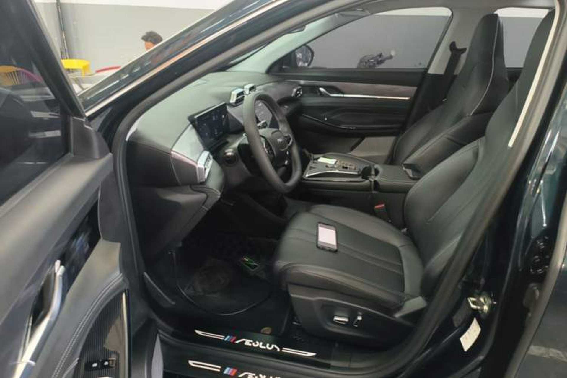 Used Dongfeng Aeolus Mage 2024 HONOR Edition DH-i 1.5T Luxury Model Driver Seat