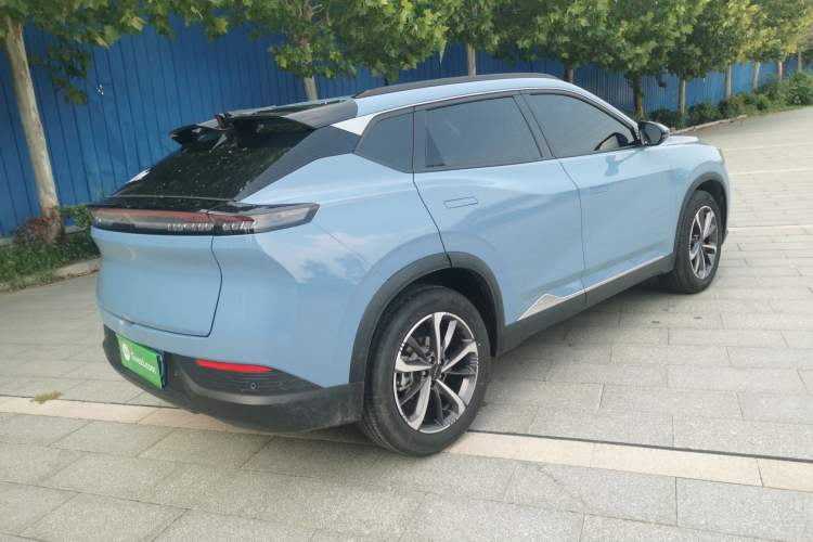 Used Dongfeng Aeolus Mage 2024 Honor Edition 1.5T Fashion Model Exterior 3