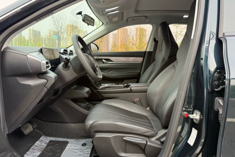 Used Dongfeng Aeolus Mage 2024 Honor Edition 1.5T Fashion Model Interior 2