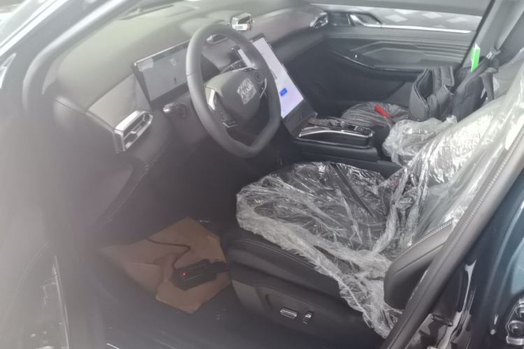 Used Dongfeng Aeolus Mage 2024 Honor Edition 1.5T Premium Model Left Front Seat