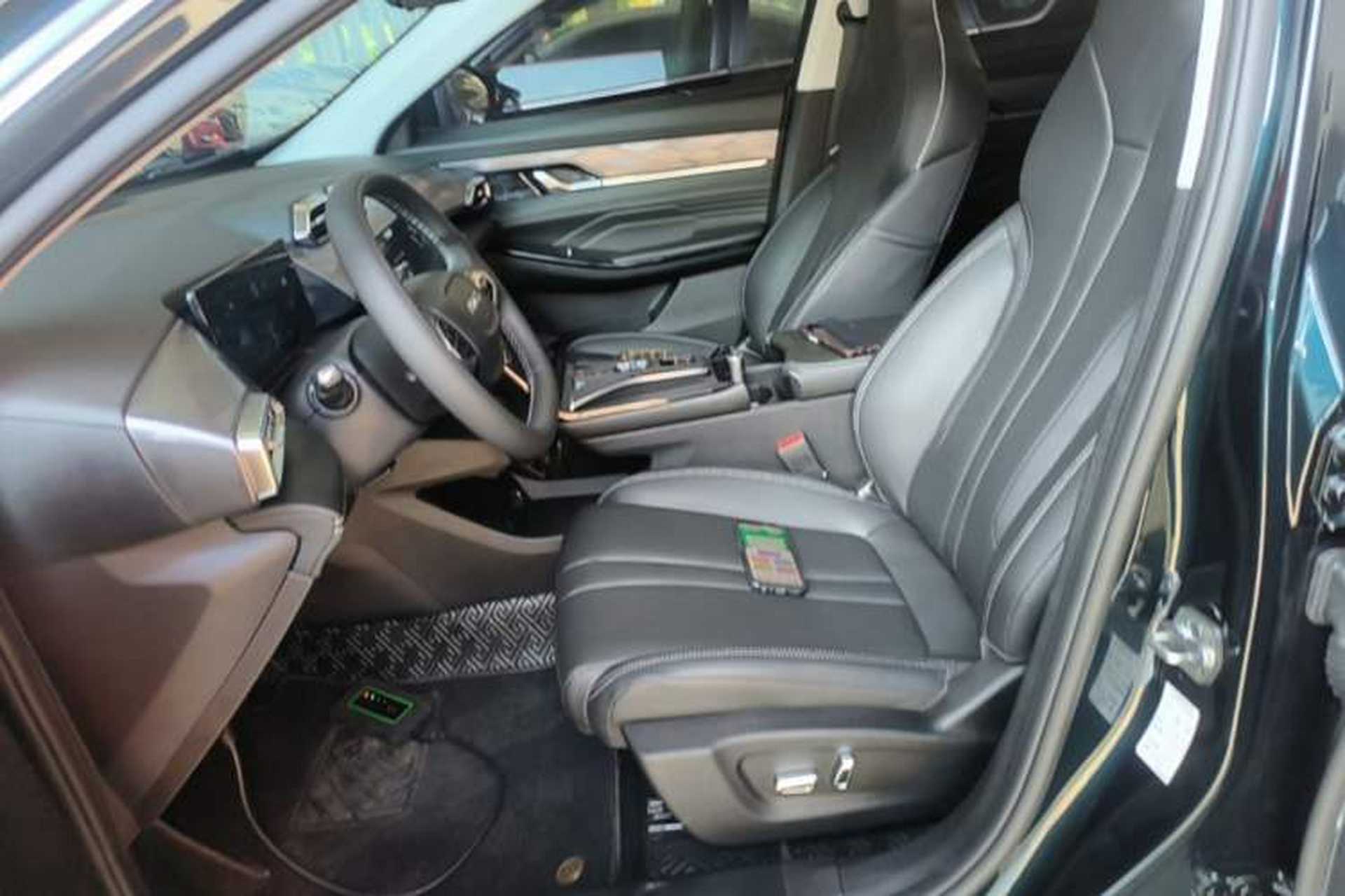 Used Dongfeng Aeolus Mage 2024 HONOR Edition DH-i 1.5T Luxury Model Left Front Seat