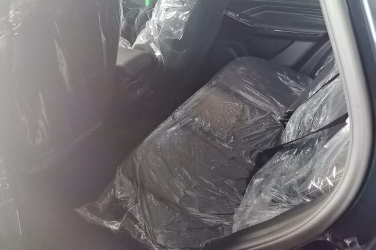 Used Dongfeng Aeolus Mage 2024 Honor Edition 1.5T Premium Model Left Rear Seat
