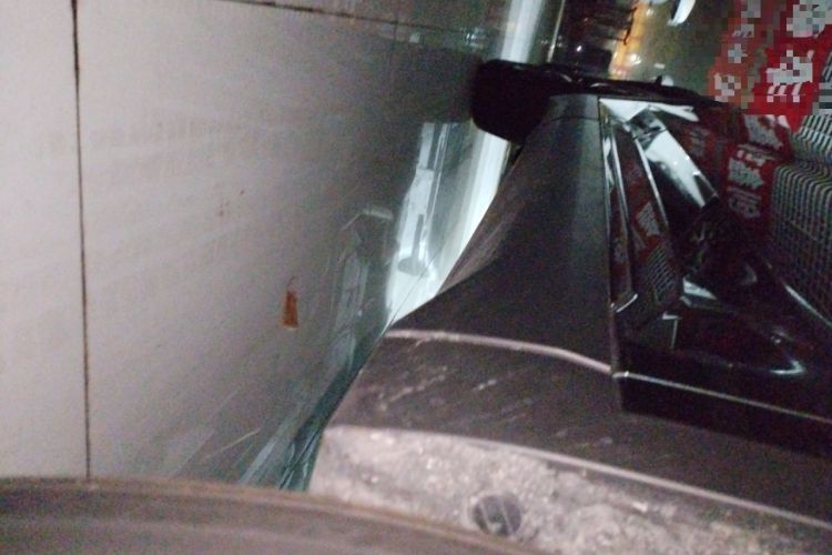 Used Dongfeng Aeolus Mage 2024 Honor Edition 1.5T Fashion Model Right Side Sill