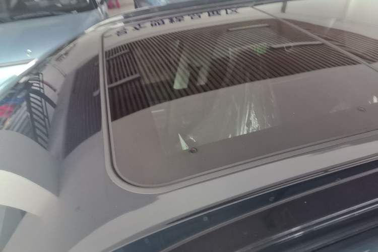 Used Dongfeng Aeolus Mage 2024 Honor Edition 1.5T Premium Model Roof