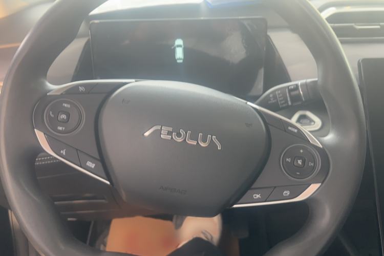 Used Dongfeng Aeolus Mage 2024 Honor Edition 1.5T Fashion Model Steering Wheel