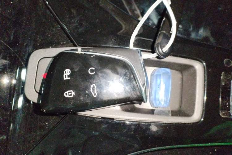 Used Dongfeng Aeolus Mage 2024 Honor Edition 1.5T Fashion Model Vehicle Key
