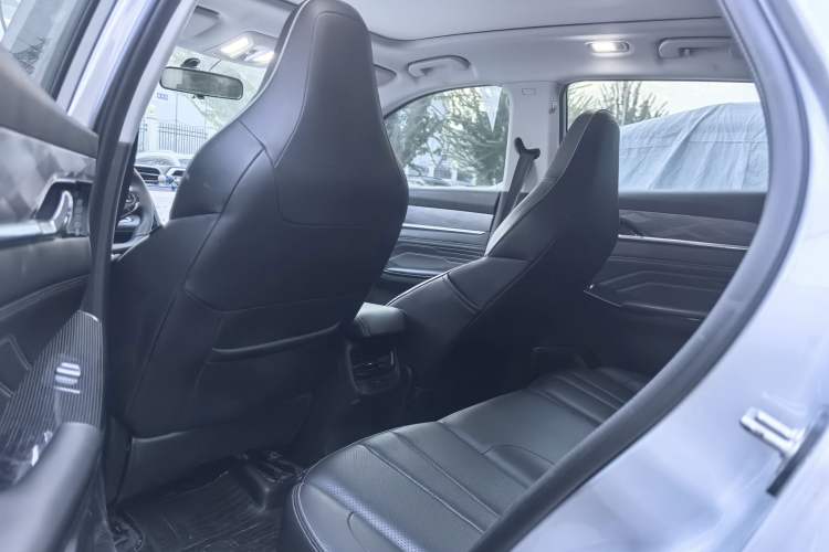 Used Dongfeng Aeolus Mage 2024 Honor Edition 1.5T Luxury Model Interior 3