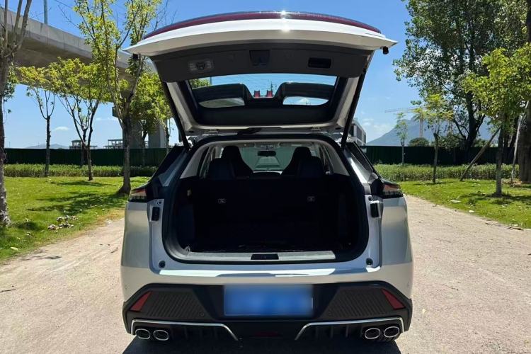 Used Dongfeng Aeolus Mage 2024 HONOR Edition DH-i 1.5T Luxury Model Trunk