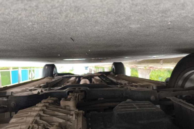 Used Dongfeng Aeolus Mage 2024 Honor Edition 1.5T Luxury Model Chassis Front