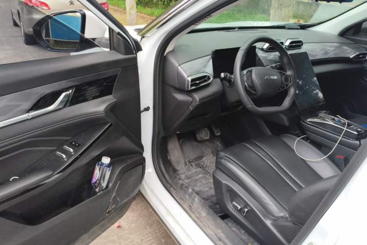Used Dongfeng Aeolus Mage 2024 Honor Edition 1.5T Luxury Model Driver Seat