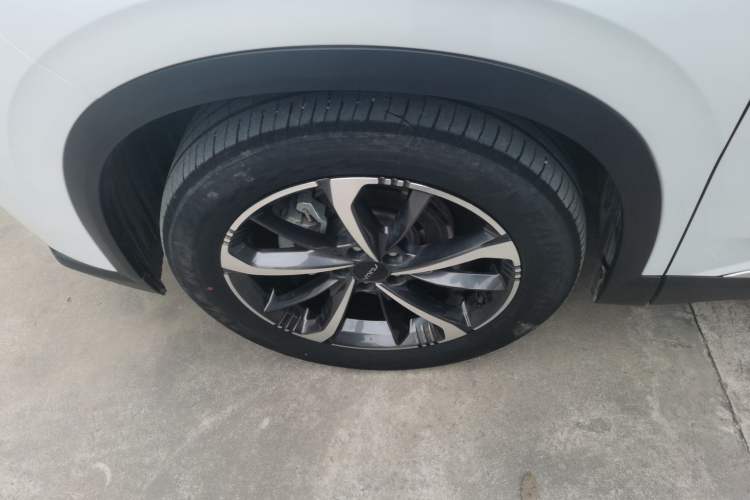 Used Dongfeng Aeolus Mage 2024 Honor Edition 1.5T Fashion Model Exterior 7