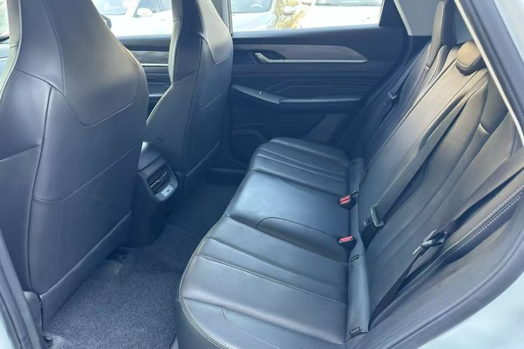 Used Dongfeng Aeolus Mage 2024 Honor Edition 1.5T Fashion Model Interior 3