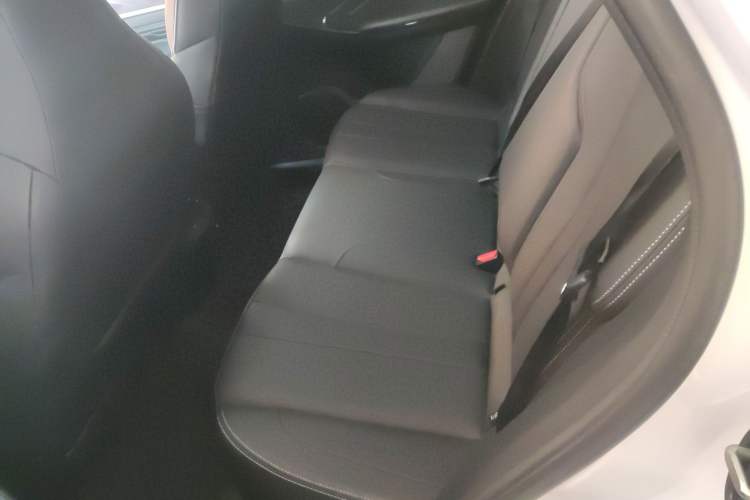 Used Dongfeng Aeolus Mage 2024 Honor Edition 1.5T Luxury Model Left Rear Seat