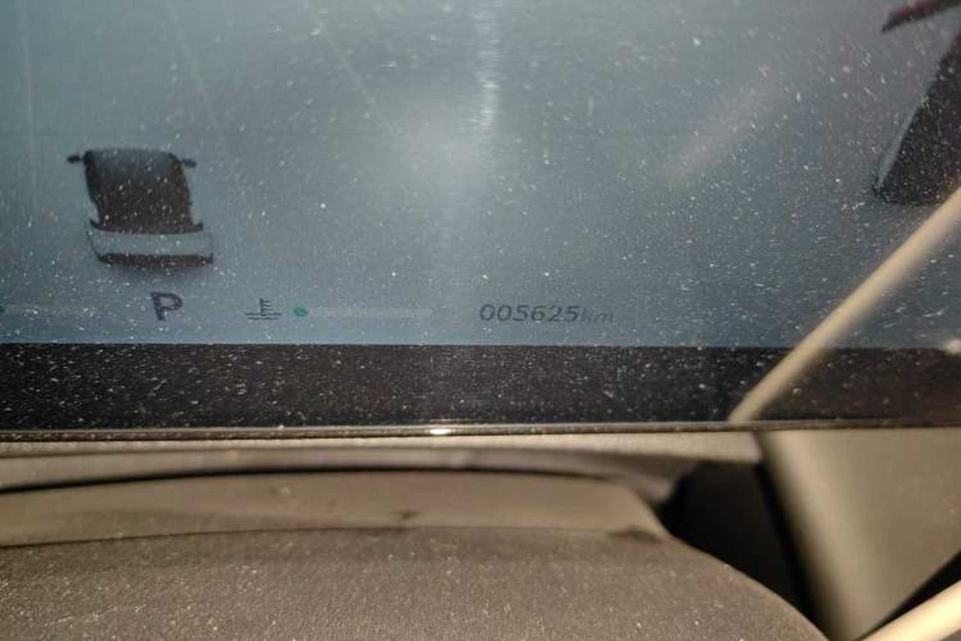 Used Dongfeng Aeolus Mage 2024 HONOR Edition DH-i 1.5T Luxury Model Odometer Close Up