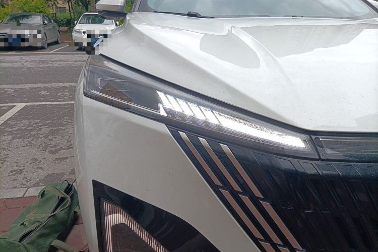 Used Dongfeng Aeolus Mage 2024 Honor Edition DH-i 1.5T Premium Model Right Front Headlight