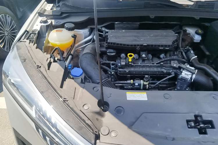 Used Dongfeng Aeolus Mage 2025 1.5T JingShang Edition Engine Bay Right