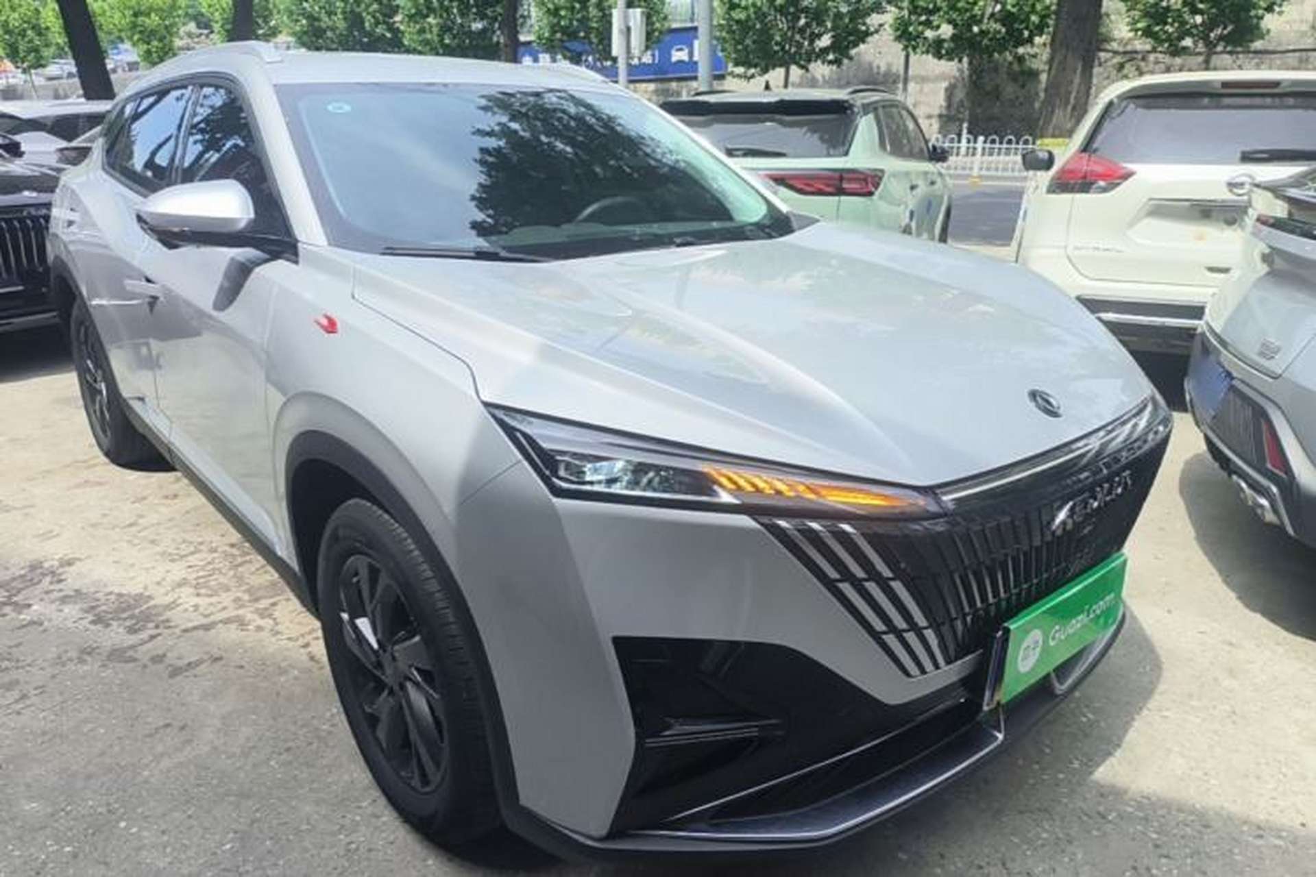 Used Dongfeng Aeolus Mage 2025 1.5T Luxury Version Front Right 45 Deg