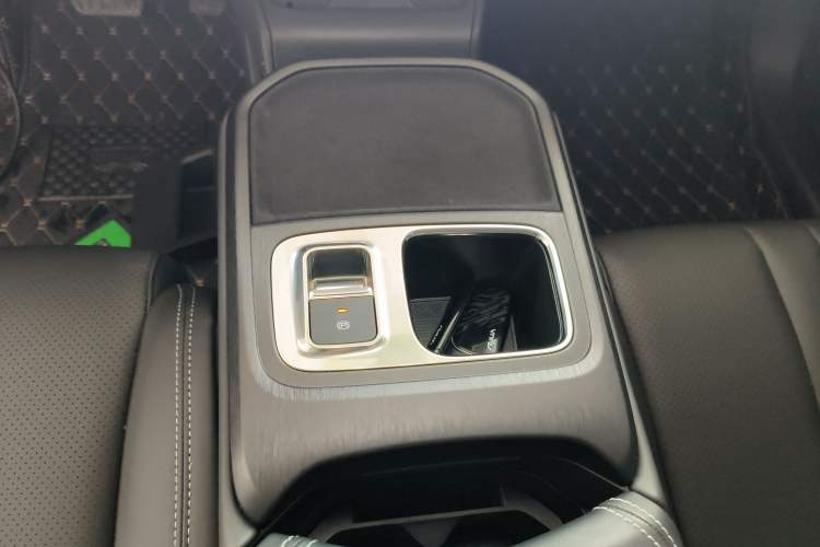 Used Dongfeng Aeolus Mage 2025 1.5T JingShang Edition Gear Lever
