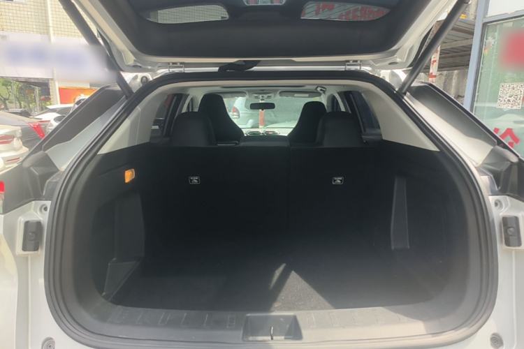 Used Dongfeng Aeolus Mage 2025 1.5T Luxury Version Trunk
