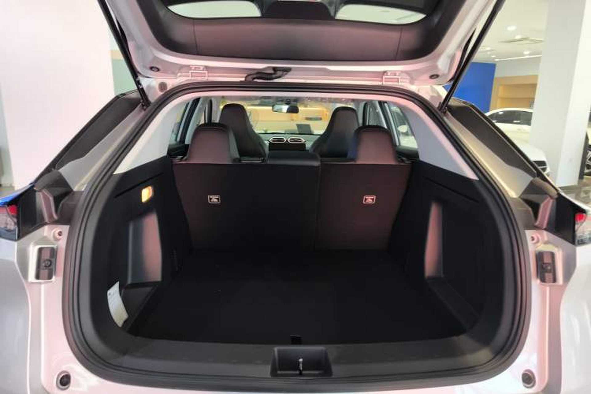 Used Dongfeng Aeolus Mage 2025 1.5T JingShang Edition Trunk
