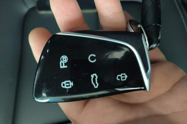 Used Dongfeng Aeolus Mage 2025 1.5T JingShang Edition Vehicle Key