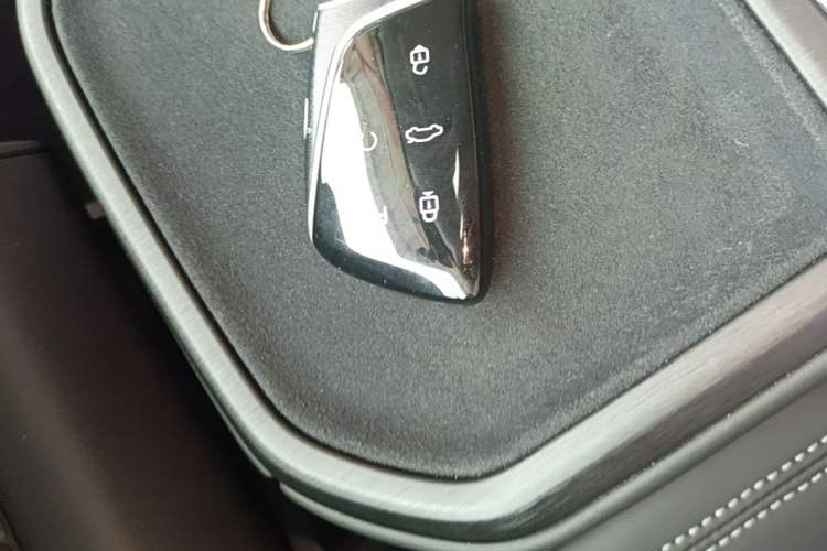Used Dongfeng Aeolus Mage 2025 1.5T Luxury Version Vehicle Key