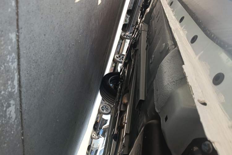 Used Dongfeng Aeolus Mage 2026 Model, 1.5T ZhiShang Version Chassis Rear Left