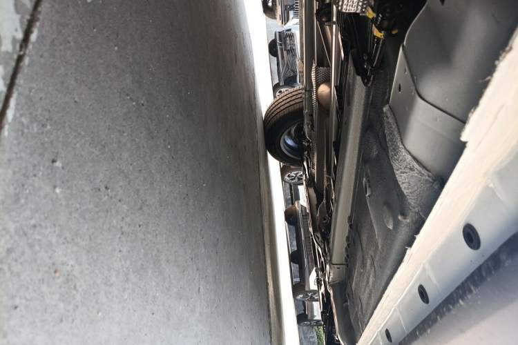 Used Dongfeng Aeolus Mage 2026 Model, 1.5T ZhiShang Version Chassis Rear Right
