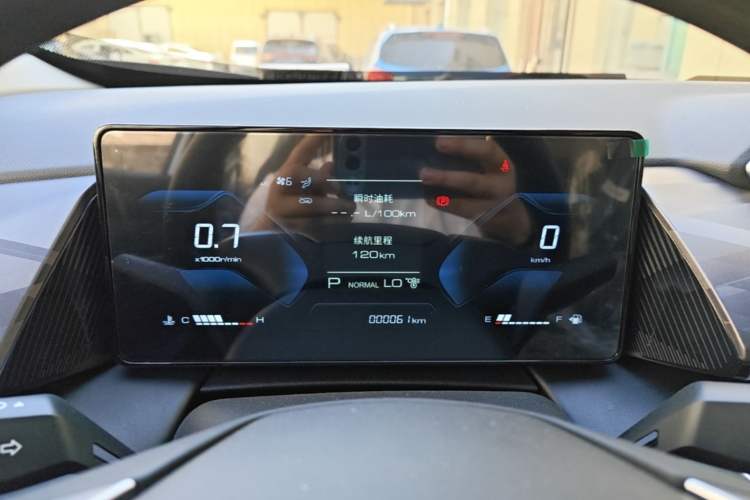 Used Dongfeng Aeolus Mage 2026 Model, 1.5T ZhiShang Version Instrument Cluster