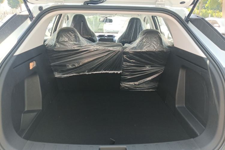 Used Dongfeng Aeolus Mage 2026 Model, 1.5T ZhiShang Version Trunk