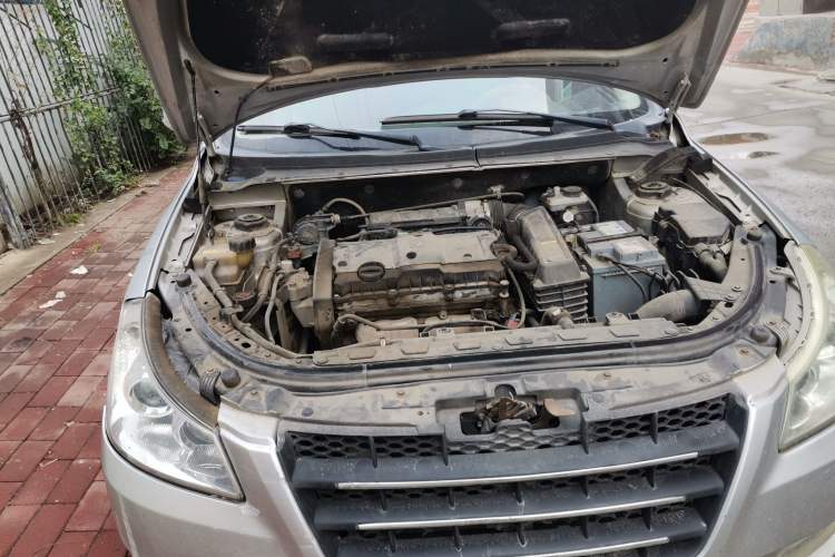 Used Dongfeng Aeolus S30 2009 1.6L Automatic Zunya Model Engine Bay Right