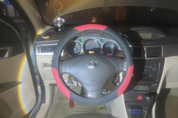 Used Dongfeng Aeolus S30 2009 1.6L Automatic Luxury Model Steering Wheel