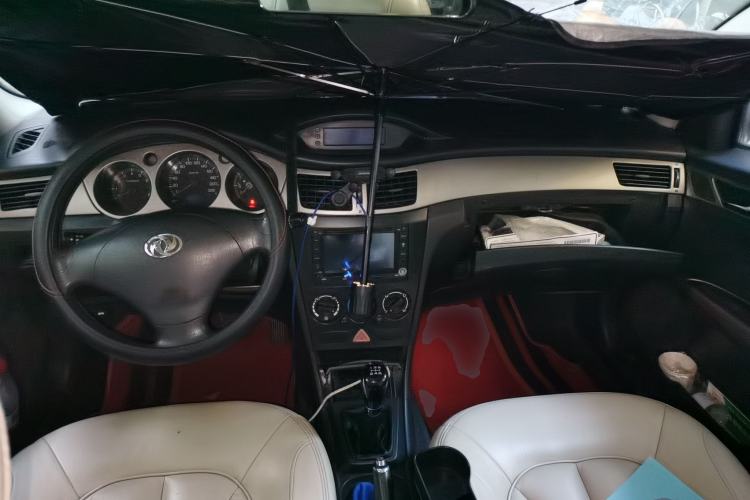 Used Dongfeng Aeolus S30 2011 1.6L Manual Zunya Model Center Console