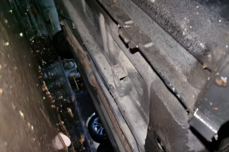 Used Dongfeng Aeolus S30 2011 1.6L Manual Zunya Model Chassis Front Right