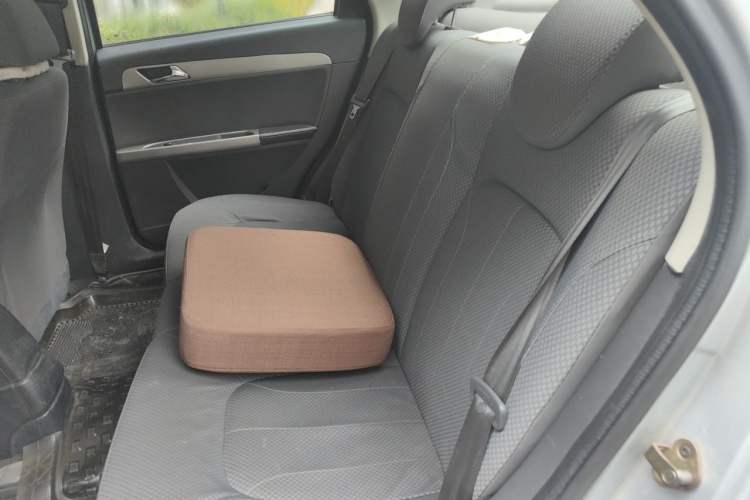 Used Dongfeng Aeolus S30 2011 1.6L Automatic Zunya Model Left Rear Seat