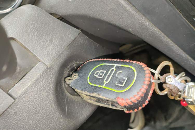 Used Dongfeng Aeolus S30 2011 1.6L Manual Zunya Model Vehicle Key