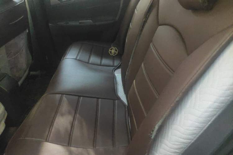 Used Dongfeng Aeolus S30 2011 1.6L Automatic Zunya Model Left Rear Seat