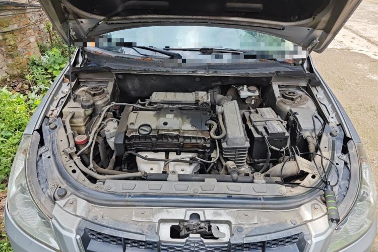 Used Dongfeng Aeolus S30 2011 1.6L Automatic Zunya Model Engine Bay